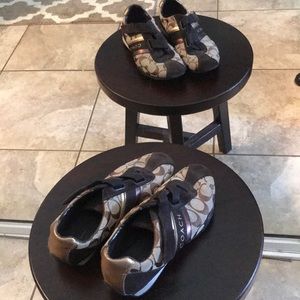 Coach shoes !